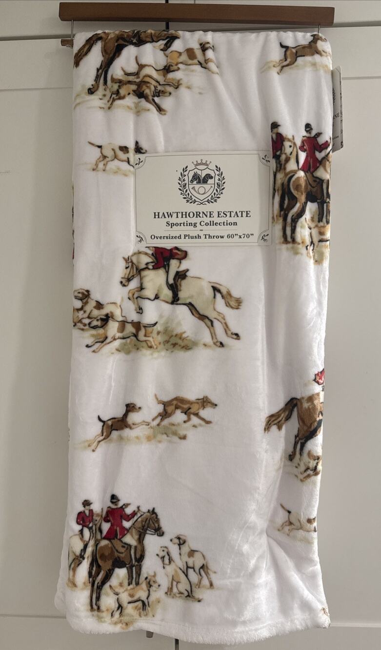 HAWTHORNE ESTATE Equestrian Horses Fox Hunt Dogs 60x70” Plush Throw Blanket NEW